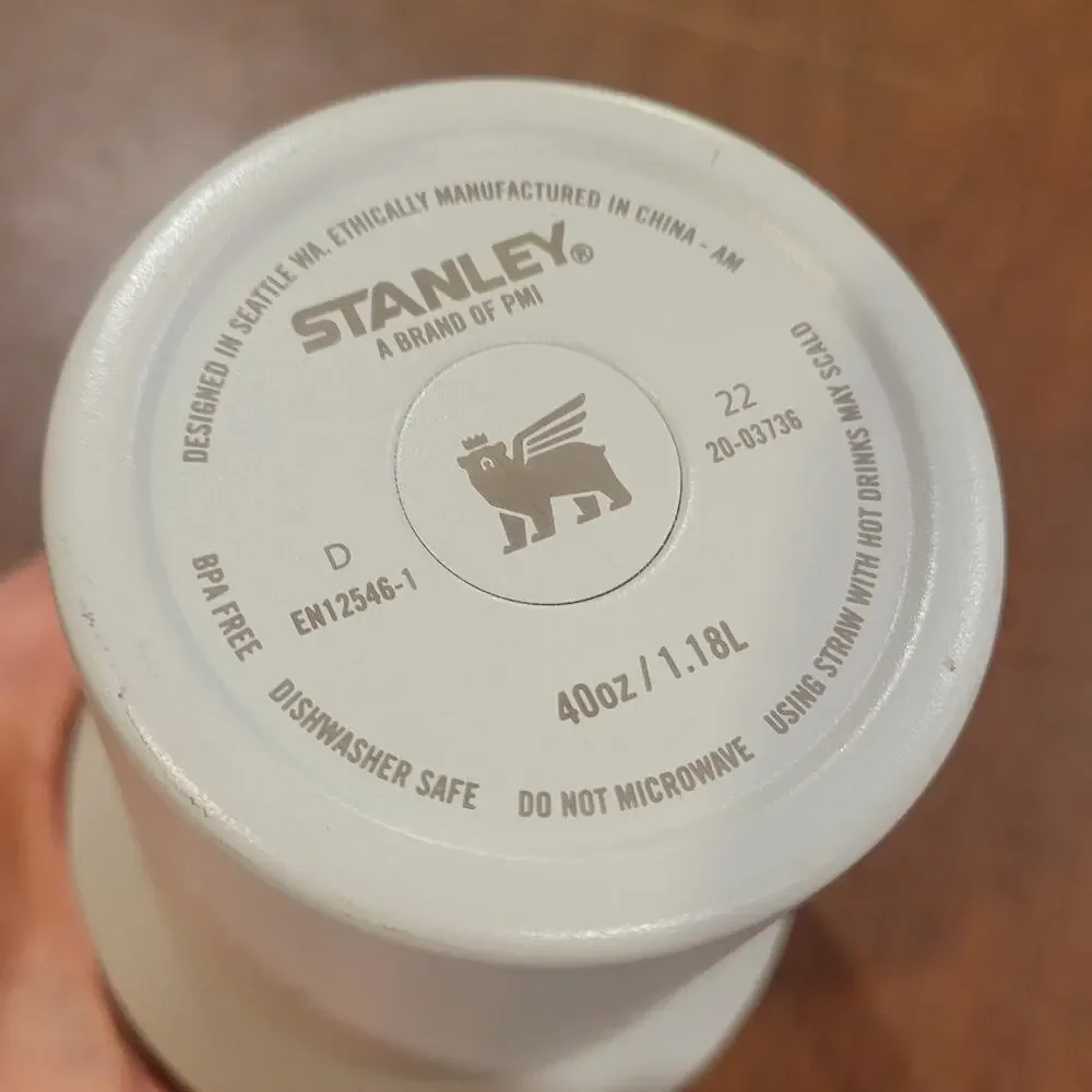 Stanley quencher tumbler